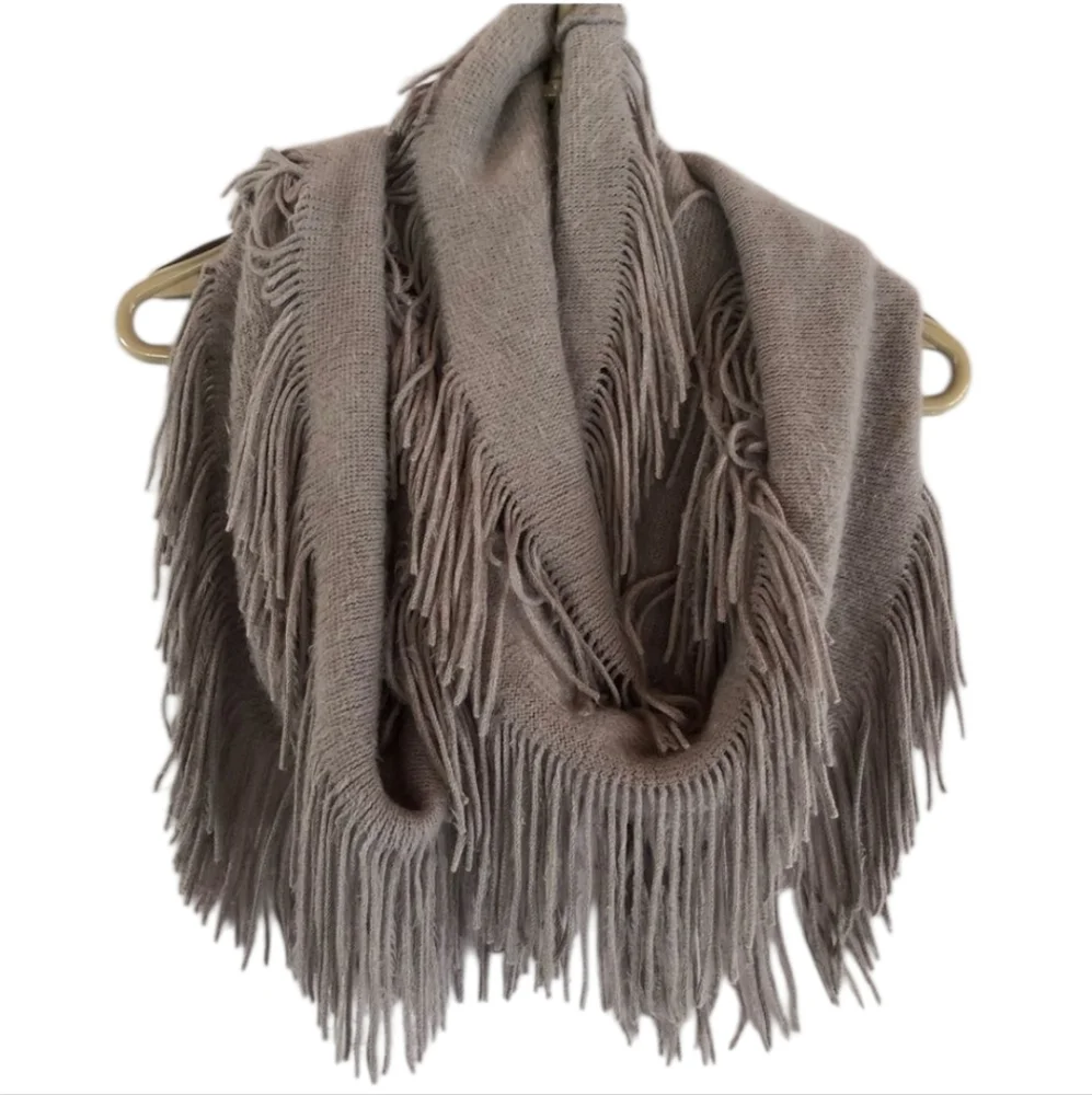 Saks Fifth Avenue Grey Infinity Scarf Double Hem Fringe